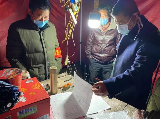 东阳巡察人在镇乡街道开展全天候驻点督导。东阳宣传部提供1